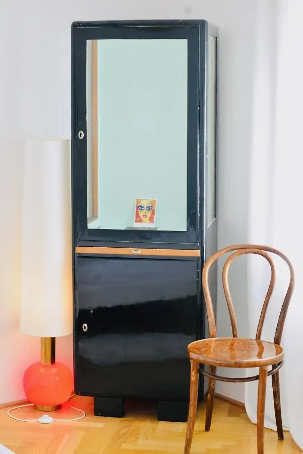 Vintage-Apartment Close To Karlsplatz Il Vienna
